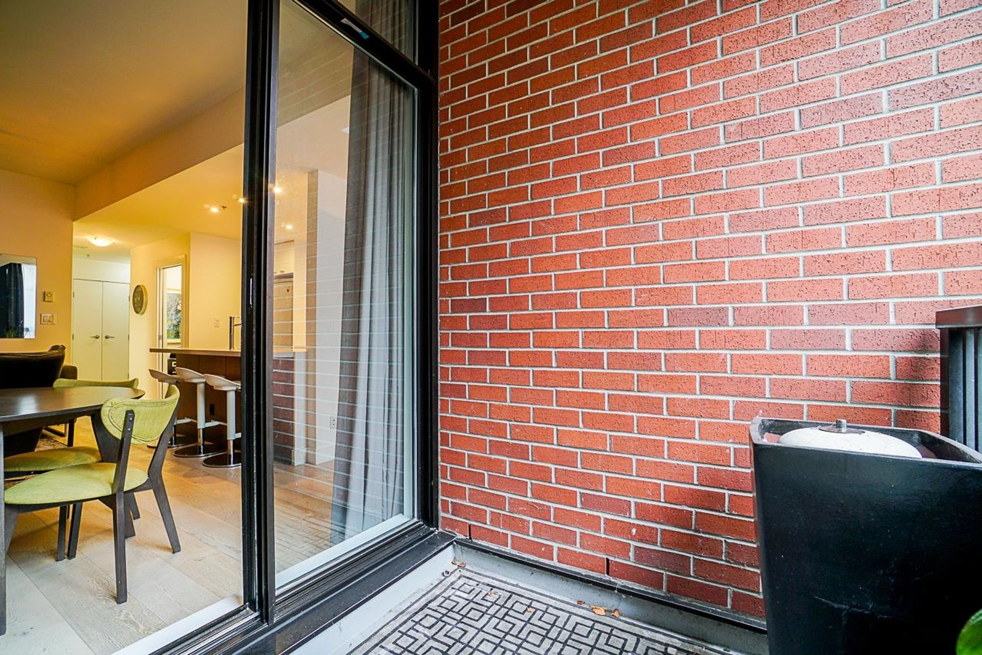 531-beatty-street-downtown-vw-vancouver-west-16