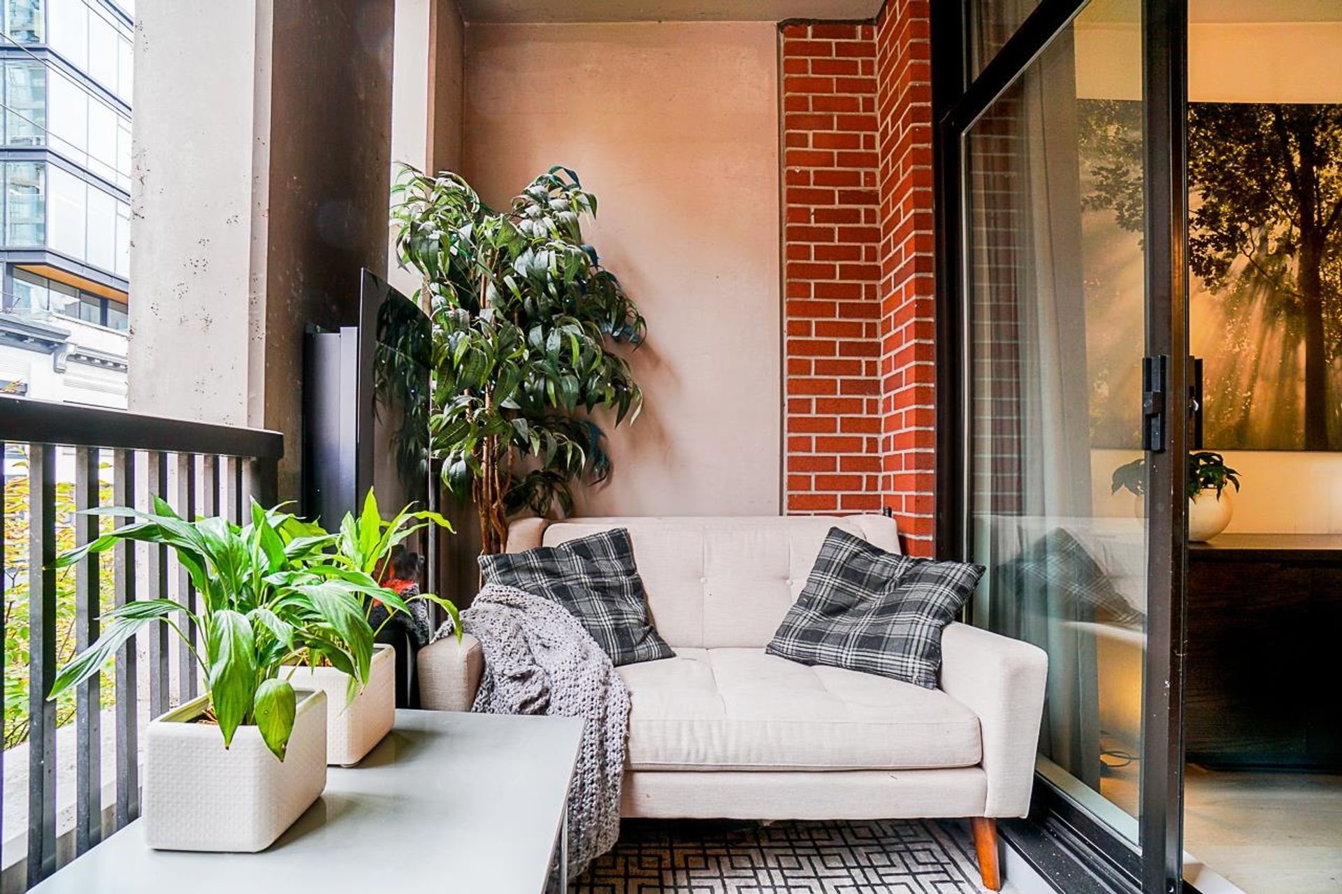 531-beatty-street-downtown-vw-vancouver-west-17