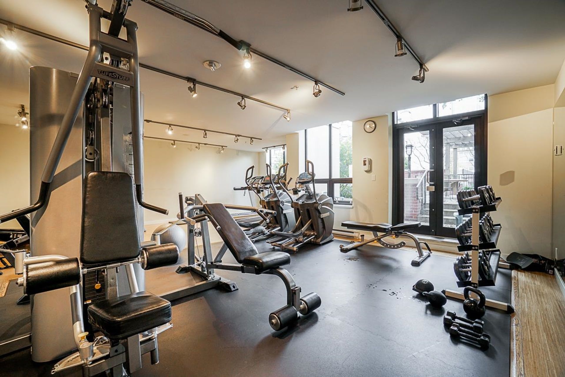 531-beatty-street-downtown-vw-vancouver-west-19
