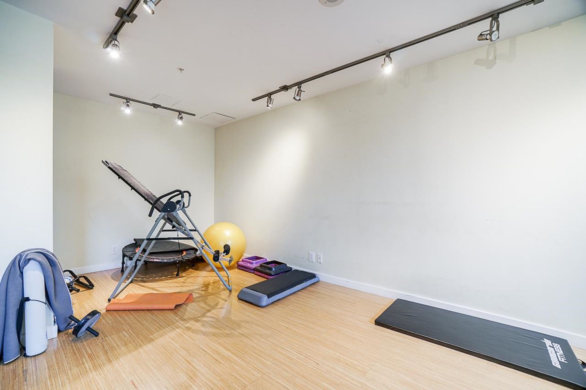 531-beatty-street-downtown-vw-vancouver-west-20
