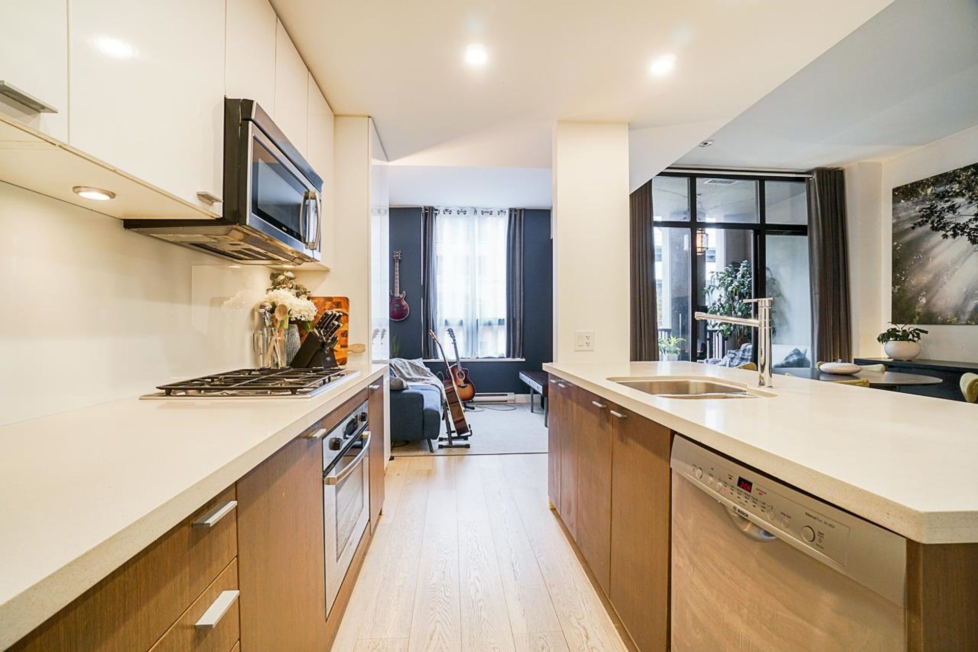 531-beatty-street-downtown-vw-vancouver-west-24