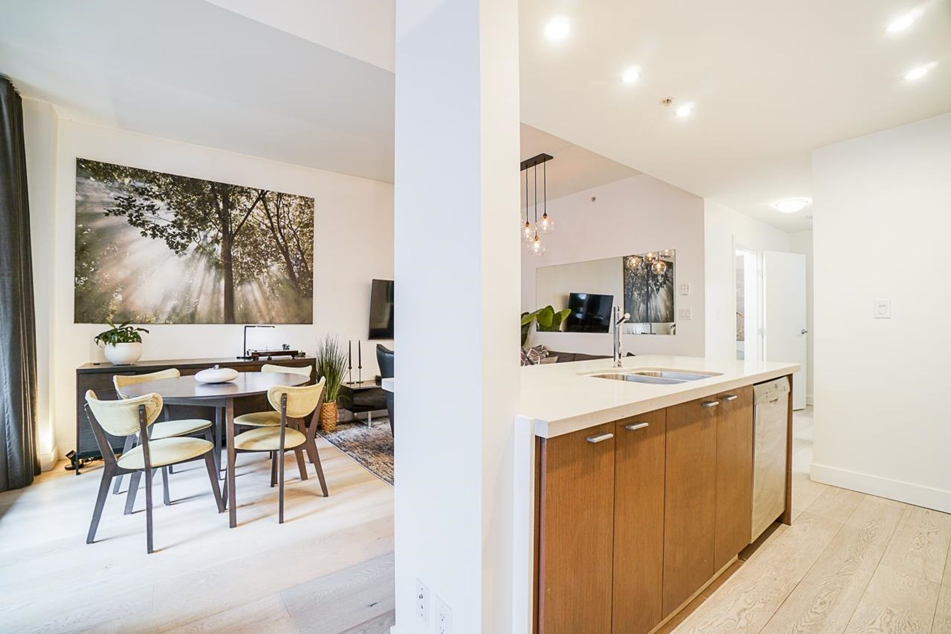 531-beatty-street-downtown-vw-vancouver-west-29