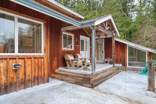 13587-barabash-road-pender-harbour-egmont-sunshine-coast-04 at 13587 Barabash Road, Pender Harbour Egmont, Sunshine Coast