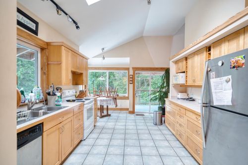 13587-barabash-road-pender-harbour-egmont-sunshine-coast-11 at 13587 Barabash Road, Pender Harbour Egmont, Sunshine Coast