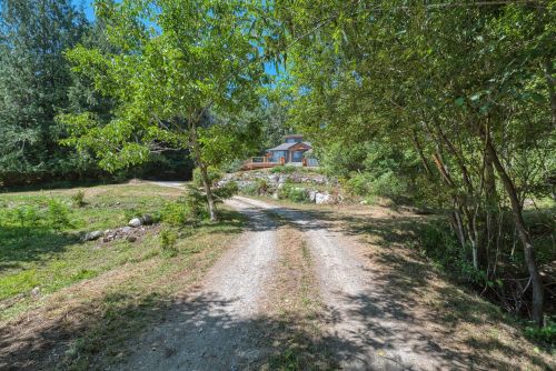 13587-barabash-road-pender-harbour-egmont-sunshine-coast-03 at 13587 Barabash Road, Pender Harbour Egmont, Sunshine Coast