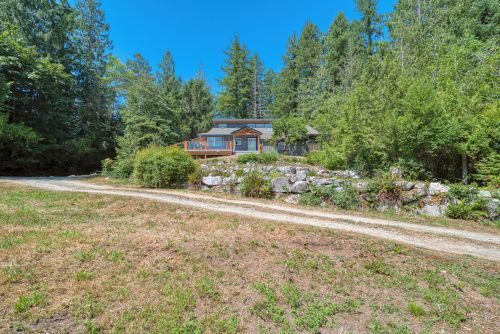 13587-barabash-road-pender-harbour-egmont-sunshine-coast-04 at 13587 Barabash Road, Pender Harbour Egmont, Sunshine Coast