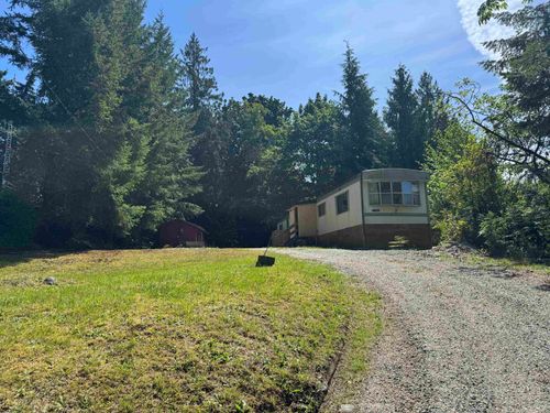 5388-jervis-inlet-road-pender-harbour-egmont-sunshine-coast-02 at 5388 Jervis Inlet Road, Pender Harbour Egmont, Sunshine Coast