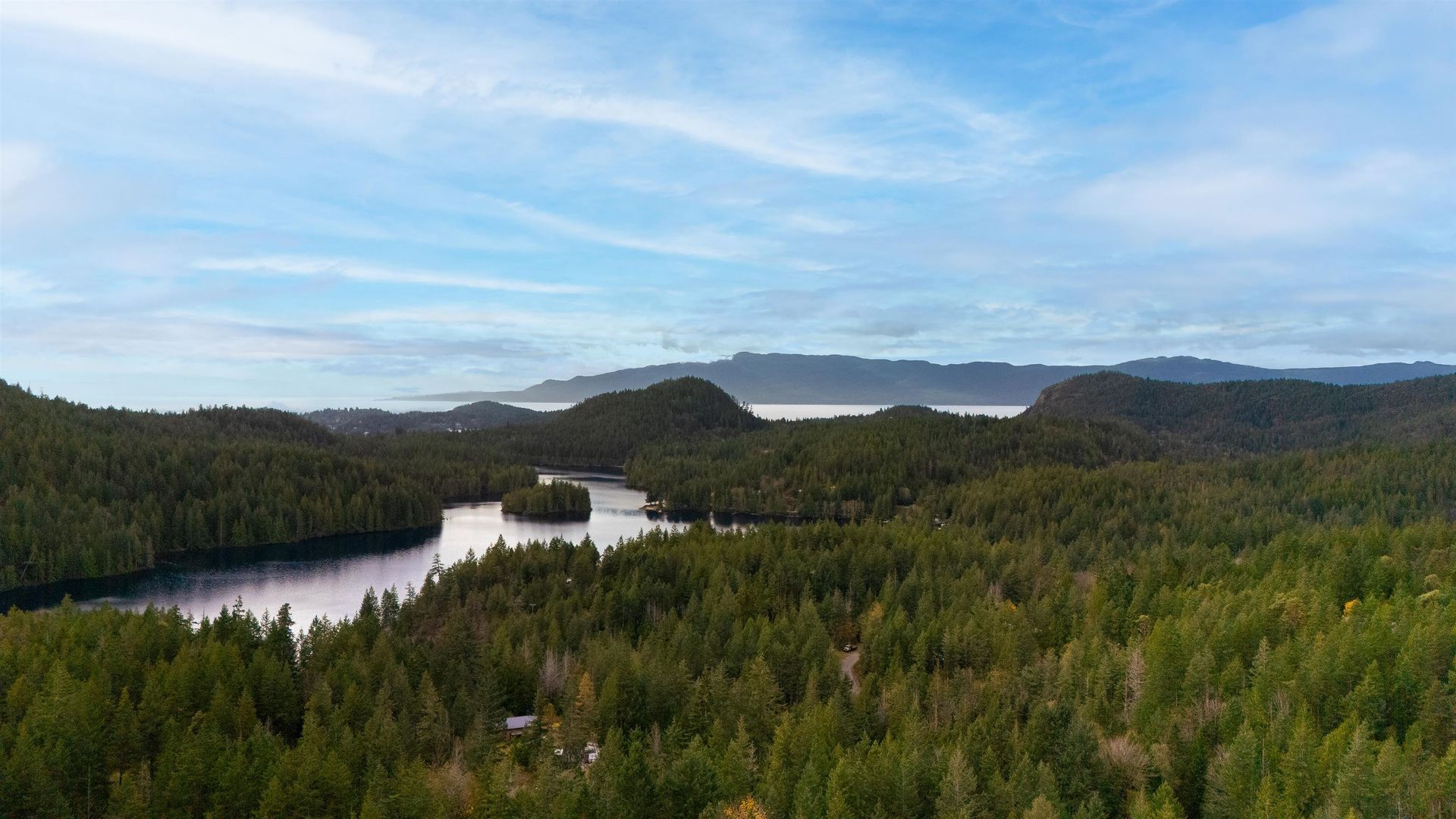 13885 Cassano Road, Pender Harbour Egmont, Sunshine Coast photo number 1