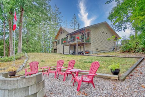 4546-sinclair-bay-road-pender-harbour-egmont-sunshine-coast-01 at 4546 Sinclair Bay Road, Pender Harbour Egmont, Sunshine Coast