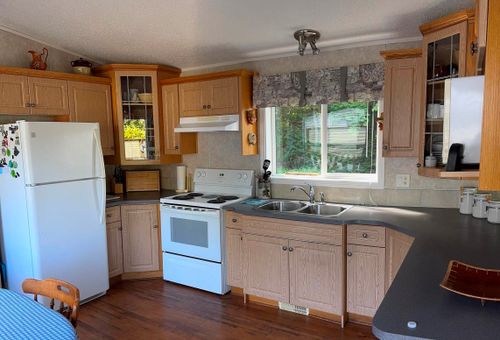 12793-madeira-park-road-pender-harbour-egmont-sunshine-coast-13 at 14 - 12793 Madeira Park Road, Pender Harbour Egmont, Sunshine Coast