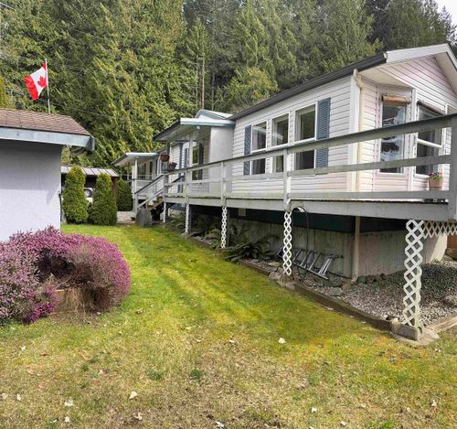 12793-madeira-park-road-pender-harbour-egmont-sunshine-coast-04 at 11 - 12793 Madeira Park Road, Pender Harbour Egmont, Sunshine Coast