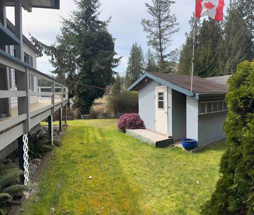 12793-madeira-park-road-pender-harbour-egmont-sunshine-coast-03 at 11 - 12793 Madeira Park Road, Pender Harbour Egmont, Sunshine Coast