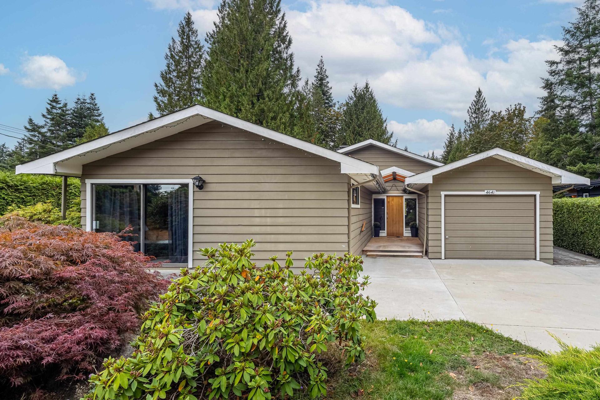 4641 Gerrans Bay Road, Pender Harbour Egmont, Sunshine Coast photo number 1