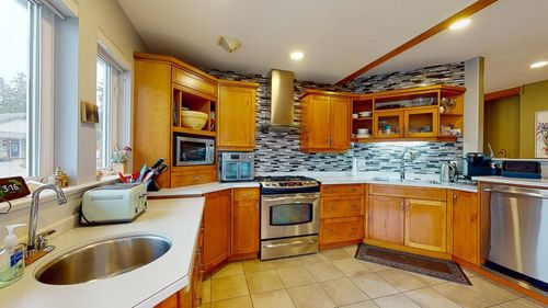 4736-tamarack-place-sechelt-district-sunshine-coast-16 at 4736 Tamarack Place, Sechelt District, Sunshine Coast