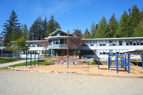 Caulfeild Elementary School at 4706 Meadfeild Road, Caulfeild, West Vancouver