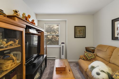 23_6-222-5th-street-east-north-vancouver-evolve-brian-rhys22 at 6 - 222 E 5th, Lower Lonsdale, North Vancouver