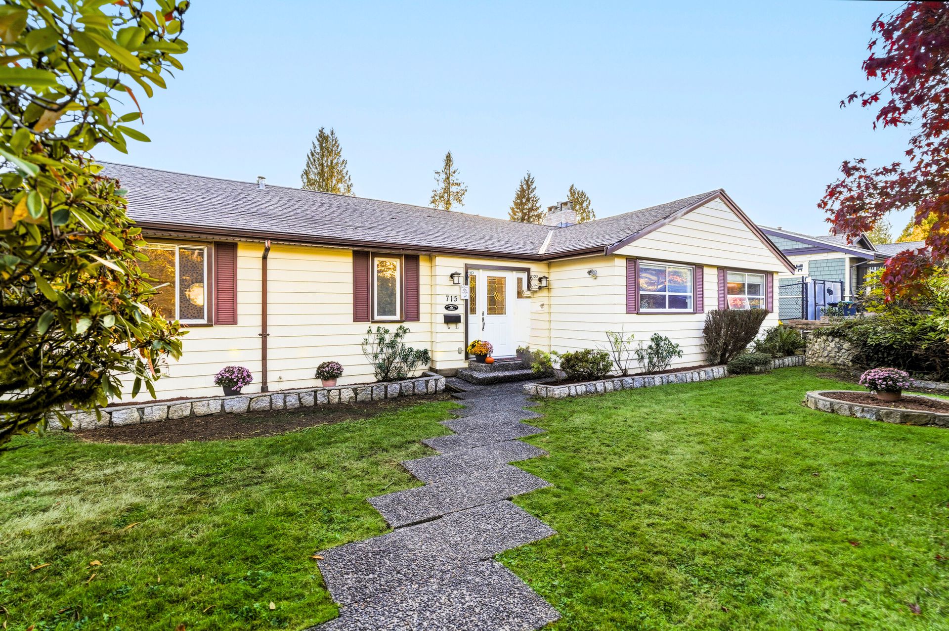 715 Kilkeel Place, Delbrook, North Vancouver  by Brian Rhys | REALTOR® - Royal LePage Sussex 715 Kilkeel Place, Delbrook, North Vancouver