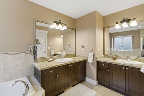 37_21195-83a-ave-langley-township-evolve-brian-rhys12 at 21195 83a, Willoughby Heights, Langley