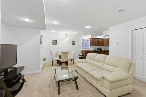 51_21195-83a-ave-langley-township-evolve-brian-rhys8 at 21195 83a, Willoughby Heights, Langley