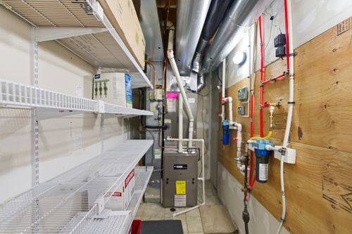 55_21195-83a-ave-langley-township-evolve-brian-rhys1 at 21195 83a, Willoughby Heights, Langley