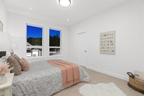 display-bed-2 at 11060 243b, Cottonwood MR, Maple Ridge