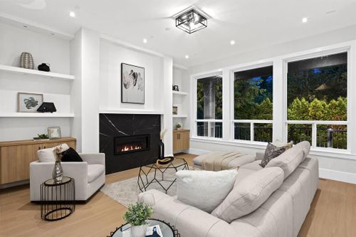 display-fireplace at 11060 243b, Cottonwood MR, Maple Ridge