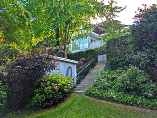Grounds up to house at 680 St. Andrews Road, British Properties, West Vancouver