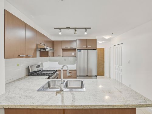 9_110-9399-tomicki-ave-bryan-rhys-17 at 110 - 9399 Tomicki Avenue, West Cambie, Richmond