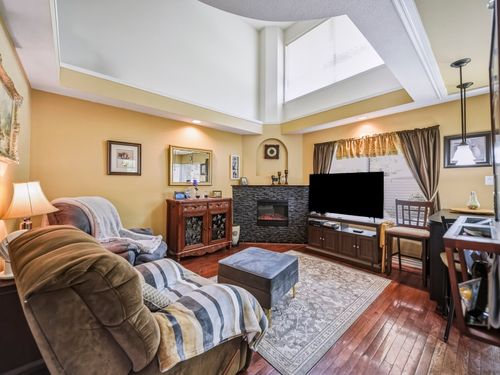 12-1 at 4 - 22488 116 Avenue, East Central, Maple Ridge