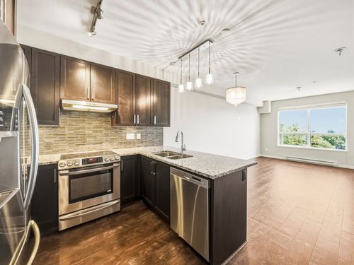 Kitchen at 319 - 6480 194 Street, Clayton, Cloverdale