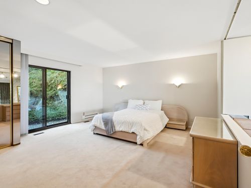 162 at 1439 Sandhurst Place, Chartwell, West Vancouver