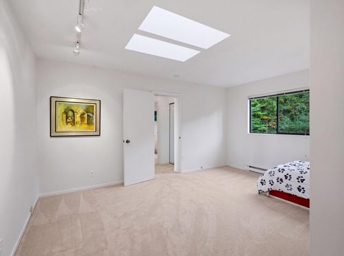 172 at 1439 Sandhurst Place, Chartwell, West Vancouver