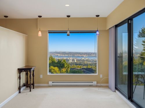 174 at 1439 Sandhurst Place, Chartwell, West Vancouver