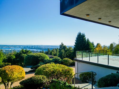 181 at 1439 Sandhurst Place, Chartwell, West Vancouver
