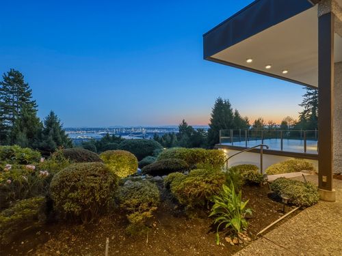 41-web at 1439 Sandhurst Place, Chartwell, West Vancouver