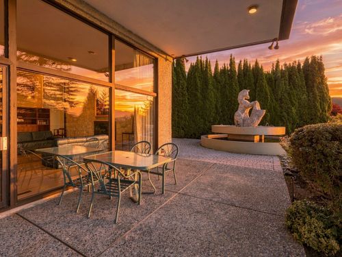 6-web-entrance at 1439 Sandhurst Place, Chartwell, West Vancouver