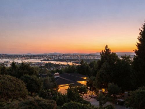73 at 1439 Sandhurst Place, Chartwell, West Vancouver