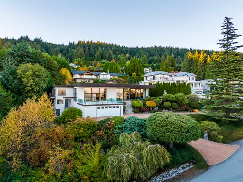 8-web-main-day at 1439 Sandhurst Place, Chartwell, West Vancouver