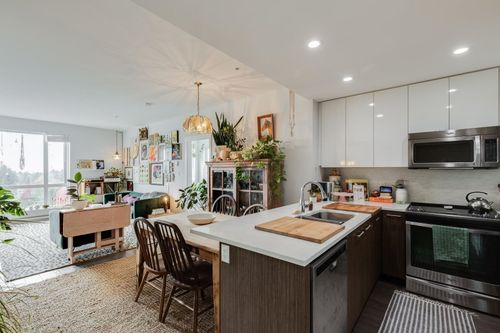 875-gibsons-way-gibsons-area-sunshine-coast-07 at 306 - 875 Gibsons Way, Gibsons & Area, Sunshine Coast