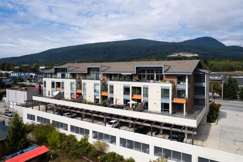 875-gibsons-way-gibsons-area-sunshine-coast-22 at 306 - 875 Gibsons Way, Gibsons & Area, Sunshine Coast