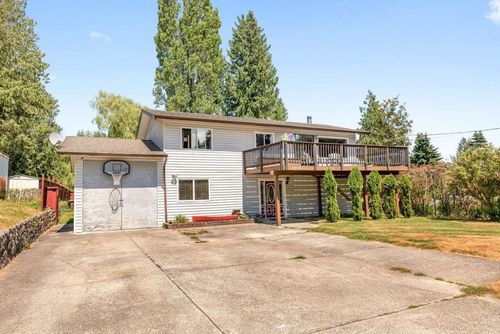 1058-fairview-road-gibsons-area-sunshine-coast-01 at 1058 Fairview Road, Gibsons & Area, Sunshine Coast 1058-fairview-road-gibsons-area-sunshine-coast-01 at 1058 Fairview Road, Gibsons & Area, Sunshine Coast