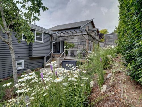 1554-grandview-road-gibsons-area-sunshine-coast-38 at 1554 Grandview Road, Gibsons & Area, Sunshine Coast