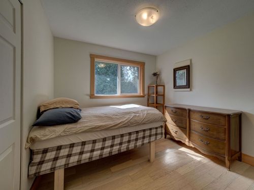 7822-redrooffs-road-halfmn-bay-secret-cv-redroofs-sunshine-coast-27 at 7822 Redrooffs Road, Halfmn Bay Secret Cv Redroofs, Sunshine Coast