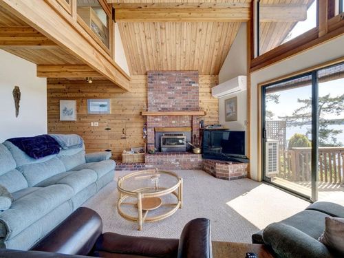 5301-taylor-crescent-halfmn-bay-secret-cv-redroofs-sunshine-coast-11 at 5301 Taylor Crescent, Halfmn Bay Secret Cv Redroofs, Sunshine Coast 5301-taylor-crescent-halfmn-bay-secret-cv-redroofs-sunshine-coast-11 at 5301 Taylor Crescent, Halfmn Bay Secret Cv Redroofs, Sunshine Coast