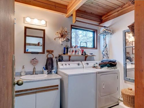 5301-taylor-crescent-halfmn-bay-secret-cv-redroofs-sunshine-coast-14 at 5301 Taylor Crescent, Halfmn Bay Secret Cv Redroofs, Sunshine Coast 5301-taylor-crescent-halfmn-bay-secret-cv-redroofs-sunshine-coast-14 at 5301 Taylor Crescent, Halfmn Bay Secret Cv Redroofs, Sunshine Coast