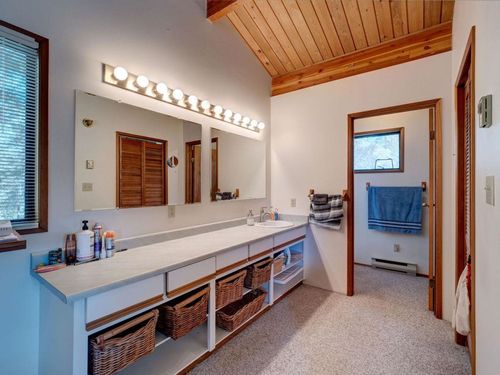 5301-taylor-crescent-halfmn-bay-secret-cv-redroofs-sunshine-coast-18 at 5301 Taylor Crescent, Halfmn Bay Secret Cv Redroofs, Sunshine Coast