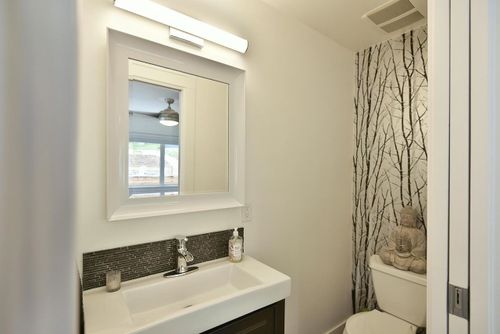 5242-sunshine-coast-highway-sechelt-district-sunshine-coast-18 at 5242 Sunshine Coast Highway, Sechelt District, Sunshine Coast