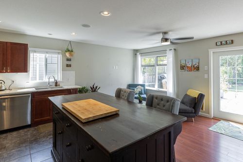 897-oceanmount-boulevard-gibsons-area-sunshine-coast-14 at 897 Oceanmount Boulevard, Gibsons & Area, Sunshine Coast