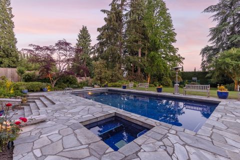 66e at 2980 Palmerston Avenue, Altamont, West Vancouver
