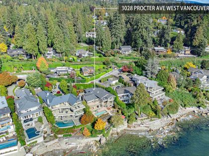 1 at 3028 Procter Avenue, Altamont, West Vancouver